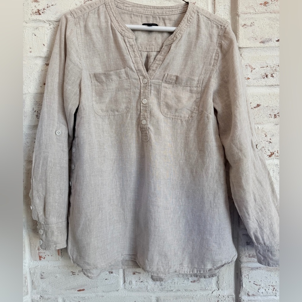 Talbots Petite 100% Linen Button Front Top Neutral Beige Roll Tab Sleeve SP